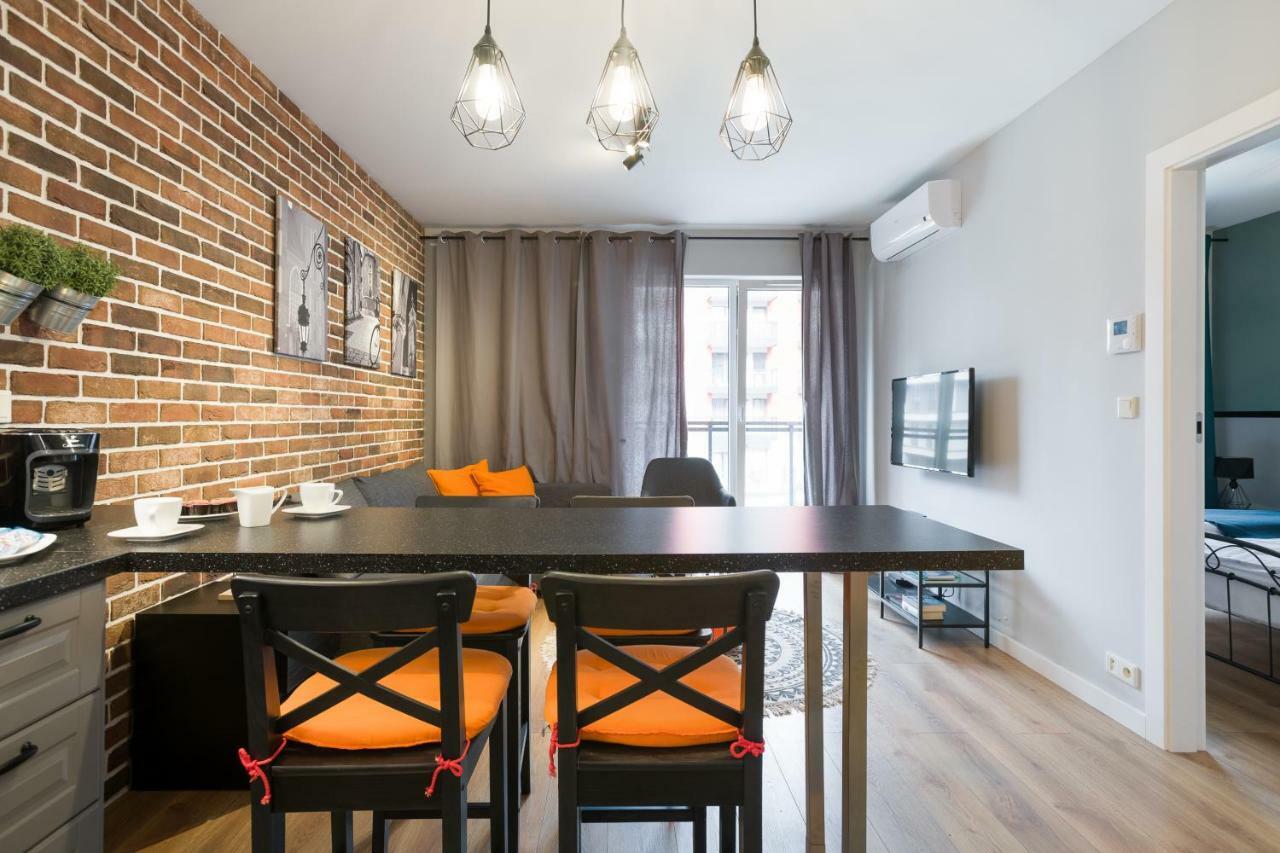 Orange, Modern Apartment In The City Centre Cracovia Exterior foto